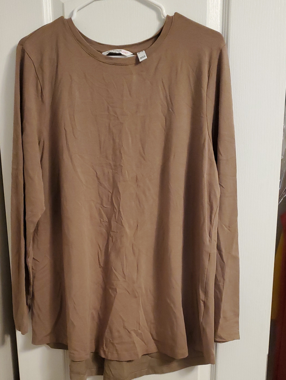 Women's Long Sleeve Crewneck Shirt - Taupe